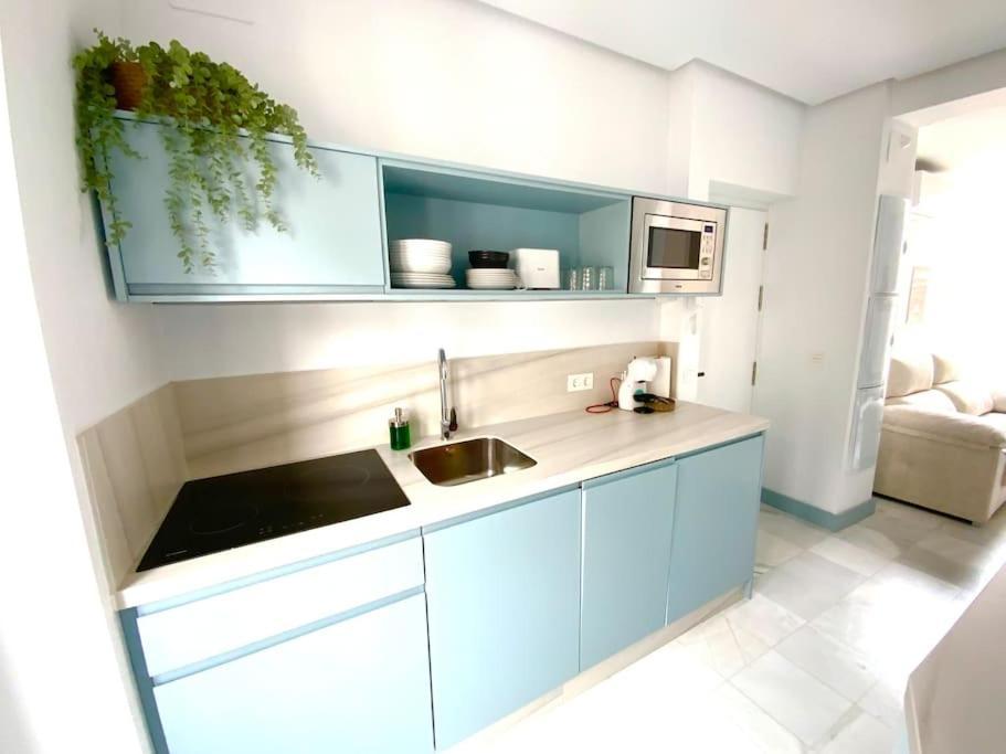 My Home In Triana, Luminoso Y Acogedor Apartamento Севилья Экстерьер фото